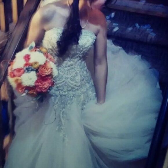 Aline Drop Waist Wedding dress - Picture 2 of 5